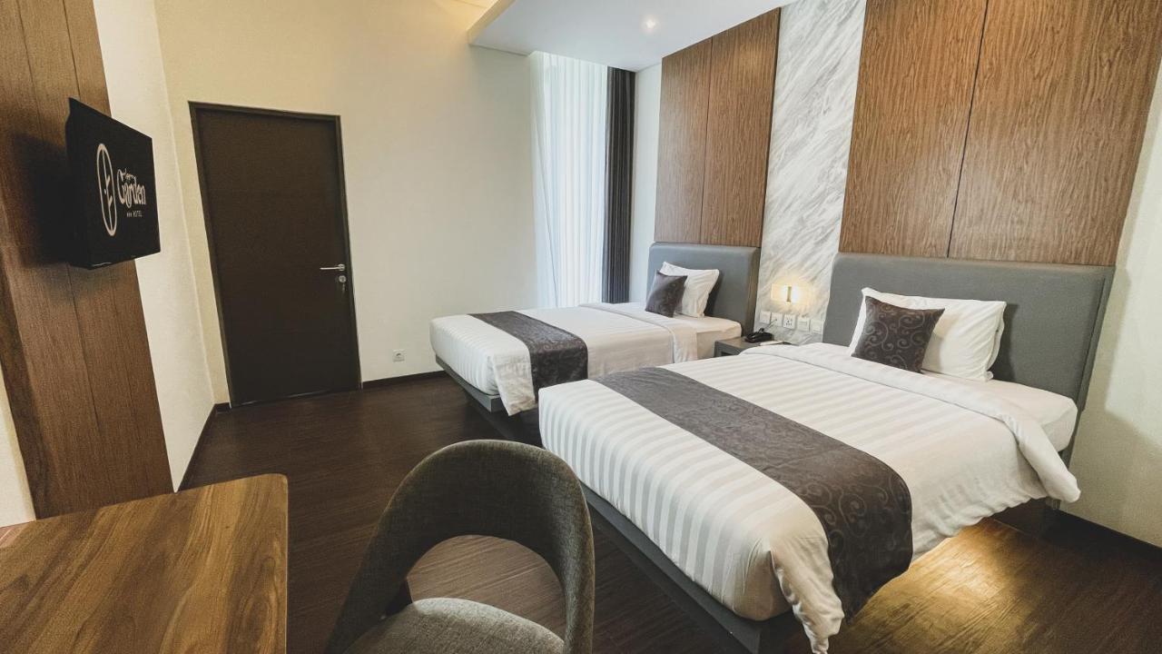 Lpp Garden Hotel Maguwo Eksteriør bilde