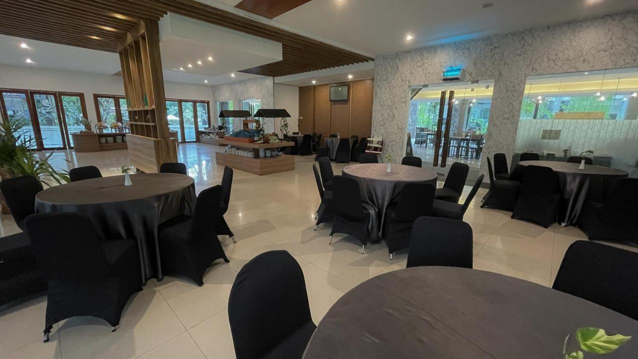 Lpp Garden Hotel Maguwo Eksteriør bilde